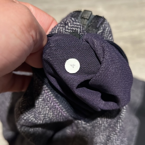 Lululemon Forme Jacket - Picture 13 of 13